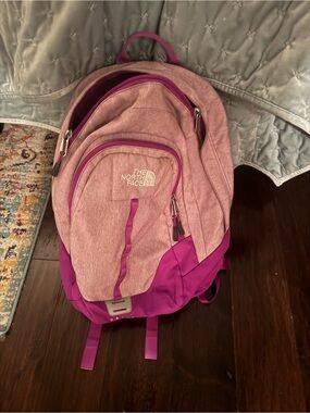 camouflage backpack pink grey north face Camo Classic A roomy backpack holds everything you need for your morning commute or weekend adventure The North Face Women's Borealis